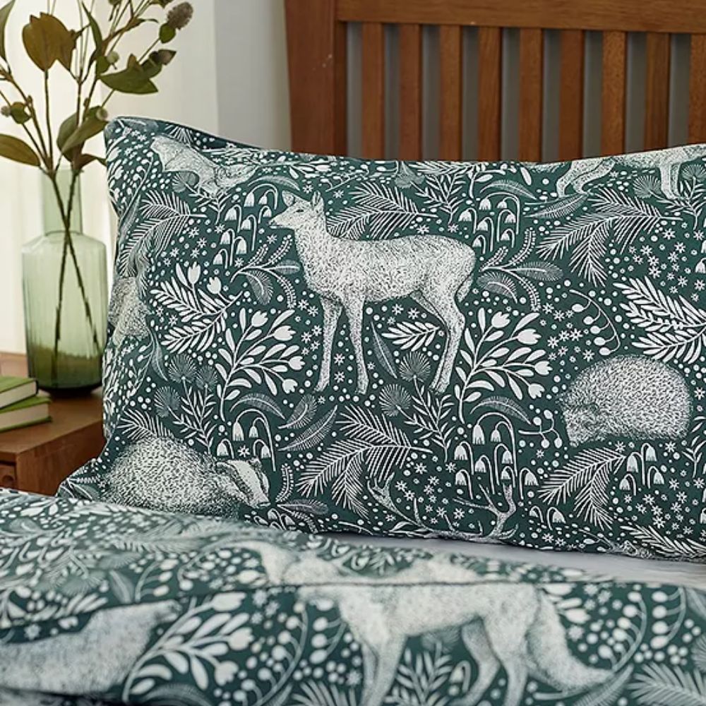 Deyongs Dark Sage Woodland Folk King Duvet Set
