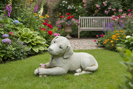 Dream Gardens 23cm Stone Labrador Dog Ornament - Old Railway Line Garden Centre