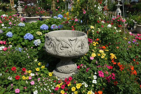 Dream Gardens 48cm Painswick Stone Ornament
