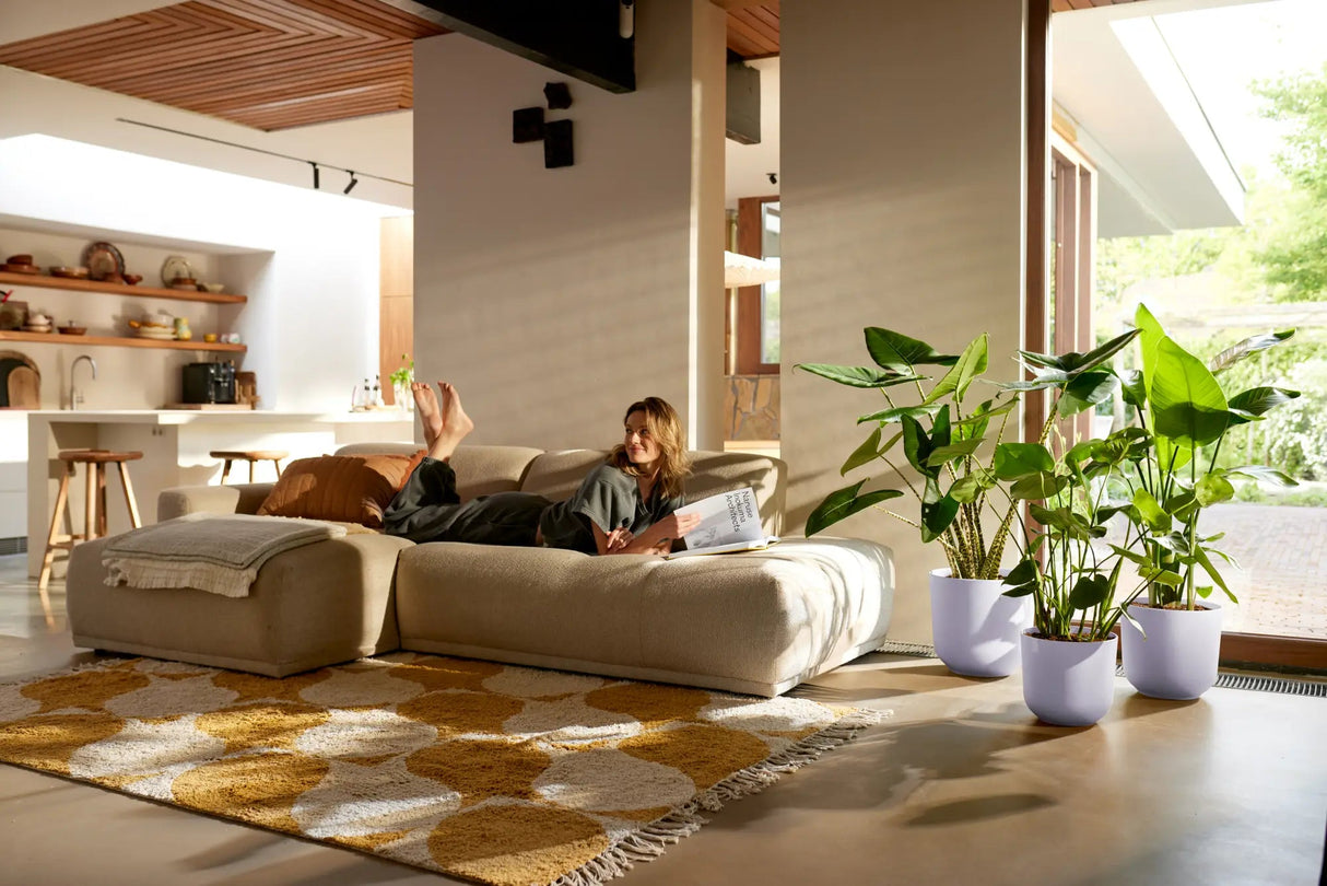 Elho 35cm Lavender Lilac Jazz Round Recycled Plastic Pot - Old Railway Line Garden Centre