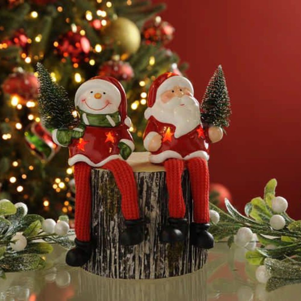 Festive 18cm Battery Operated Christmass Character Shelf Sitter (Choice of 2)