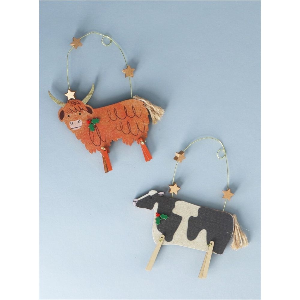 Gisela Graham 12cm Wooden Cows Hanging Decoration - (Choice of 2)