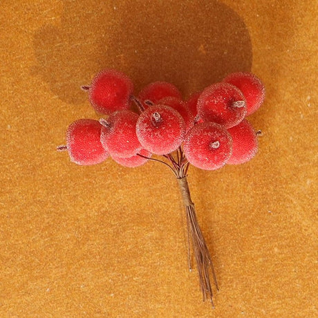 Gisela Graham 13cm Frosted Red Apples Picks