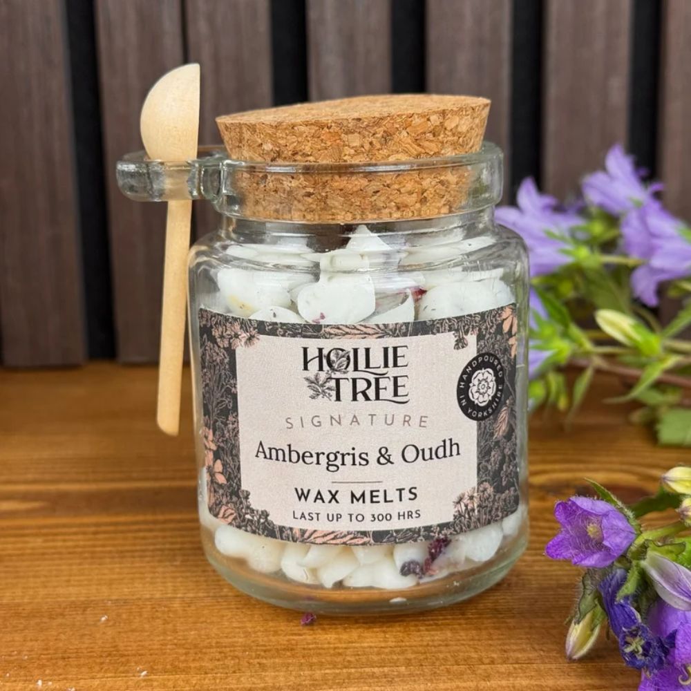 Hollie Tree Melting Pot Wax Melts Ambergris & Oudh