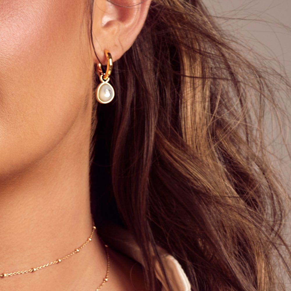 Hot Diamonds 25mm Calm Mother Of Pearl Earrings - Gold - Old Railway Line Garden Centre