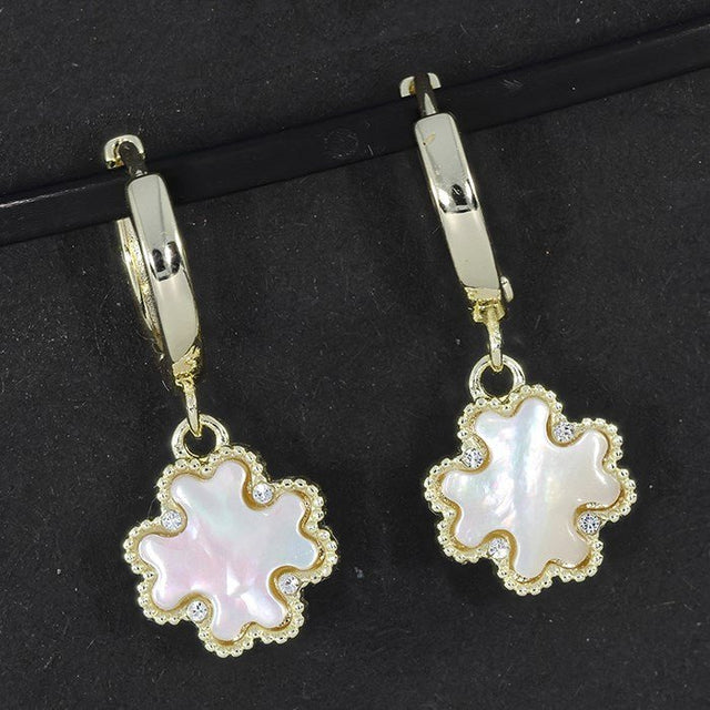 Joe Davies 3cm Gold Plated Mother of Pearl Clover Natural Earrings - 334342 - Old Railway Line Garden Centre
