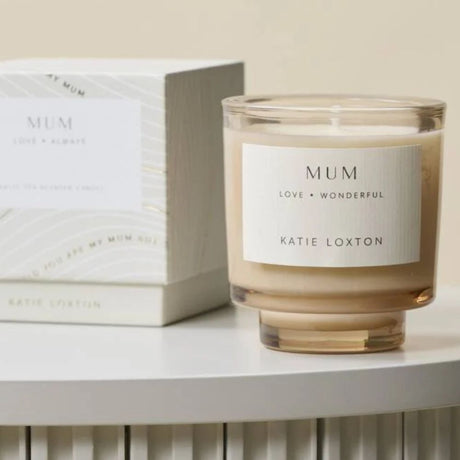 Katie Loxton English Pear & White Tea Sentiment Candle 'Mum' - Old Railway Line Garden Centre