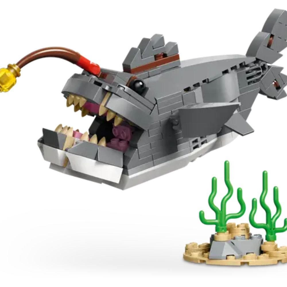 LEGO Creator 3-in-1 Fierce Shark with Treasure Chest - Old Railway Line Garden Centre
