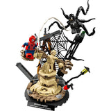LEGO Marvel Epic Battle: Spider-Man vs. Sandman - Old Railway Line Garden Centre
