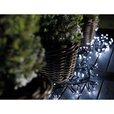 Lumineo 768 Cool White LED Twinkle Cluster Christmas Lights (7m)