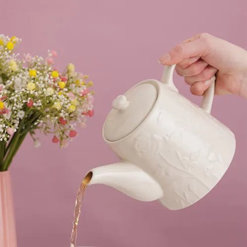 Mason Cash 800ml In The Meadow Teapot - Old Railway Line Garden Centre