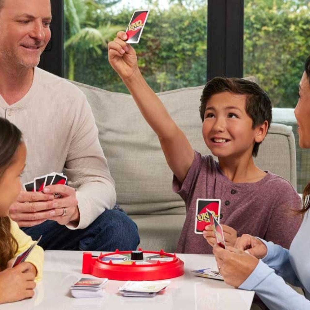 Mattel Games UNO Spin