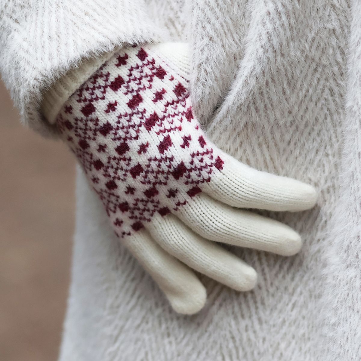 POM Astrid Berry and Cream Scandi Knit Gloves
