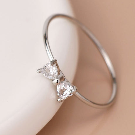 POM White Gold Plated Simple Crystal Bow Ring (Small-Medium) - Old Railway Line Garden Centre