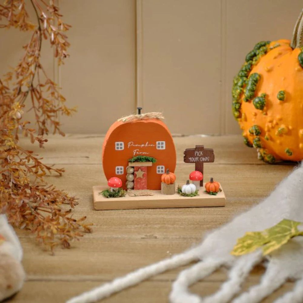 Richard Langs 15cm Wooden Pumpkin House Decoration