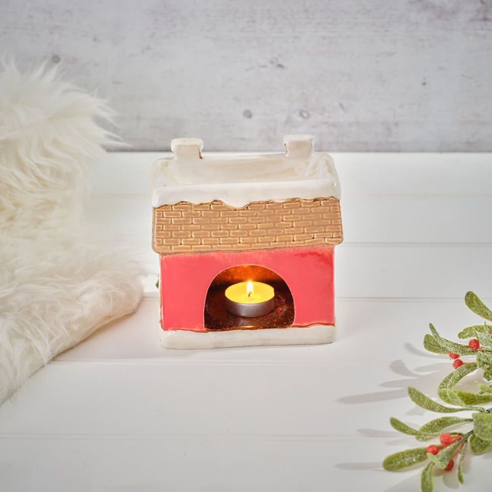 Richard Langs 14cm Welsh Holly Cottage Stoneware House Wax Melt Burner