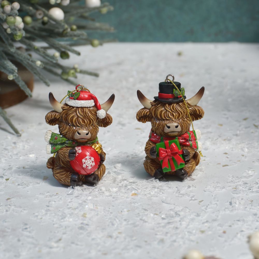Richard Langs Highland Cow Hanging Decoration (Choice of 2)