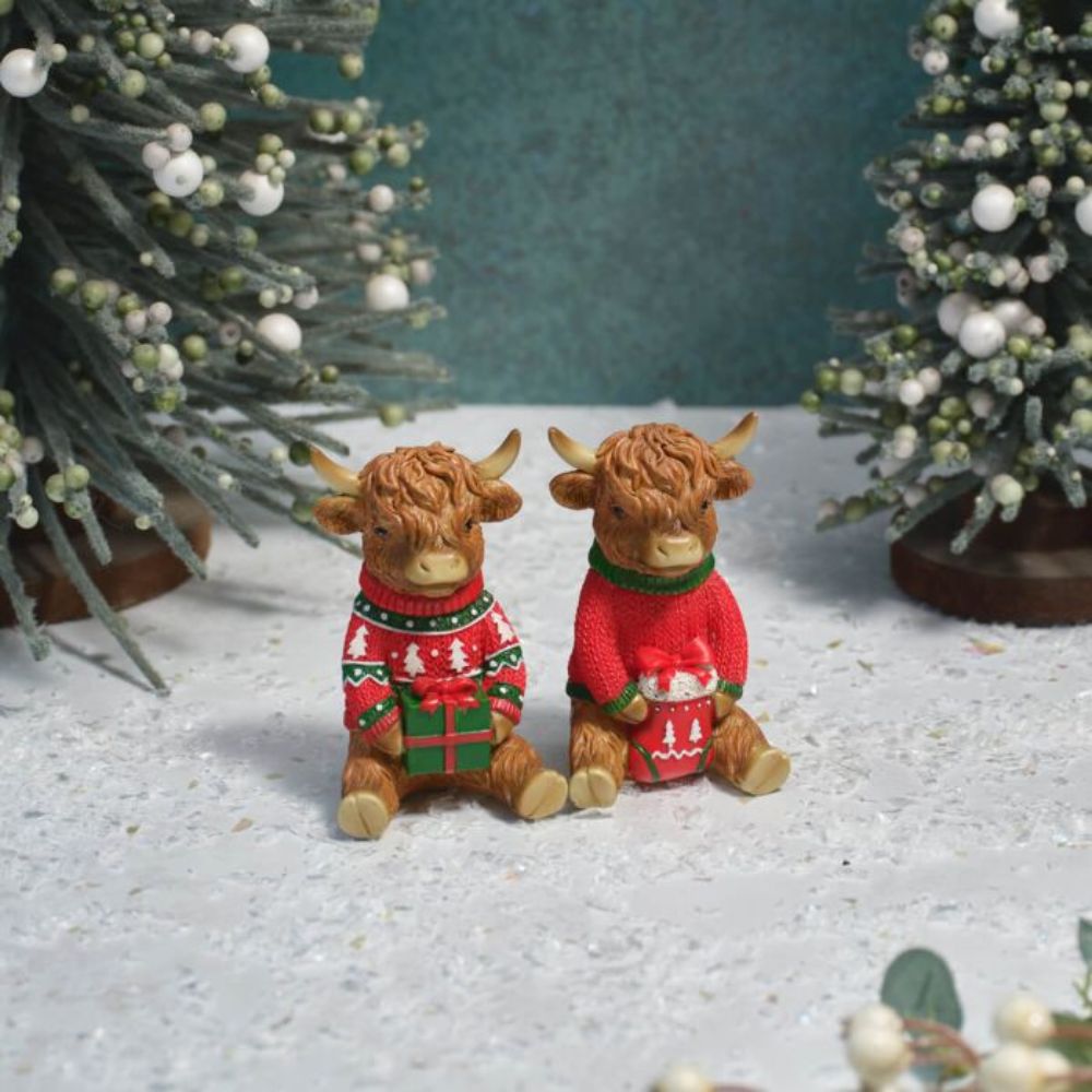 Richard Langs Highland Cow, Jumper & Present Ornament (Choice of 2)