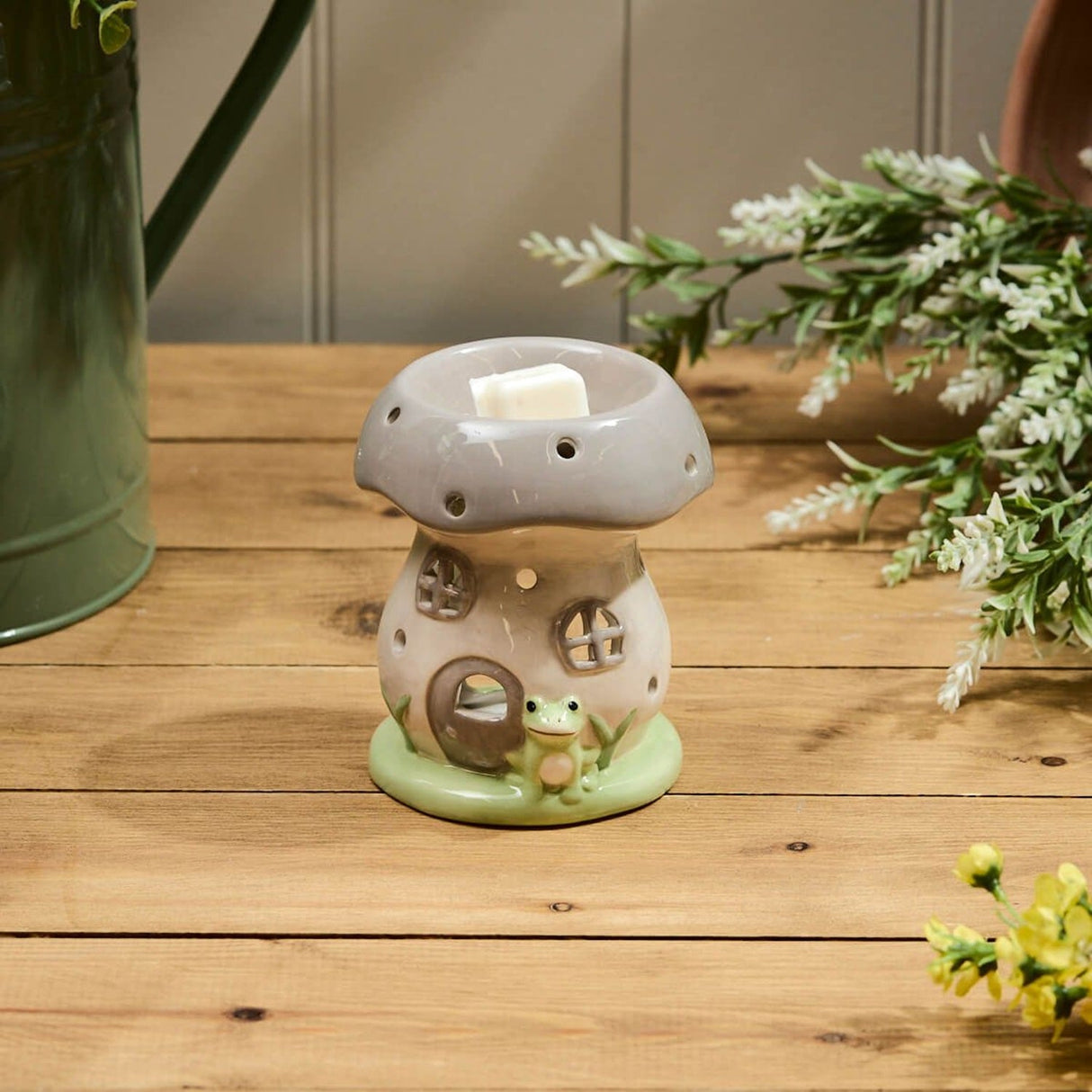 Richard Langs Mushroom Ceramic House Wax Melt Burner - Old Railway Line Garden Centre