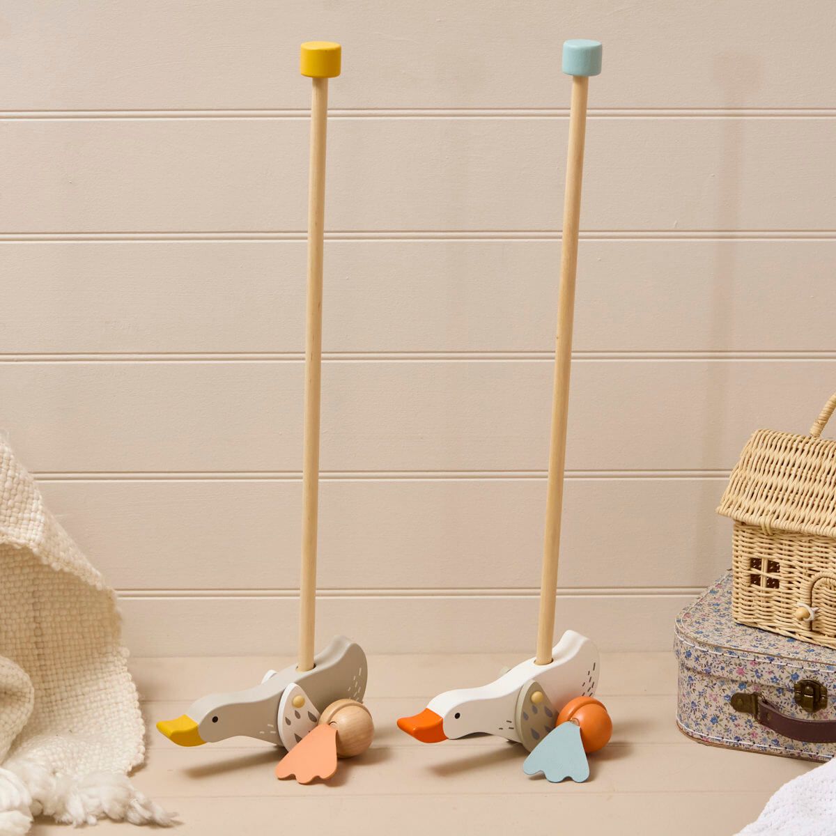 Richard Langs Wooden Push Along Goose (Choice of 2) - 8WT105 - Old Railway Line Garden Centre