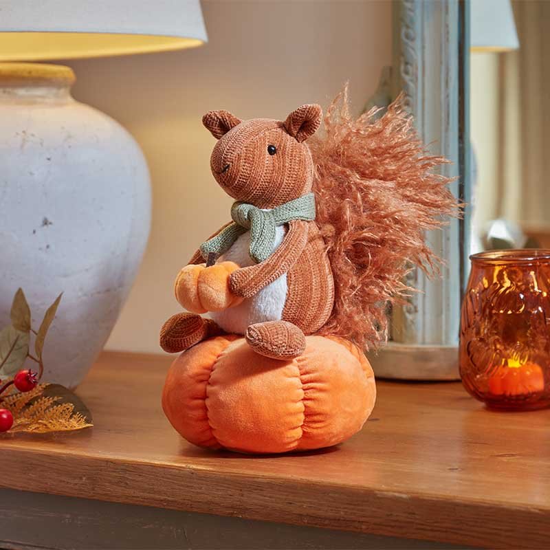 Smart Garden 26cm Cyril Squirrel Plush Pumpkin Ornament