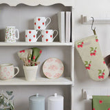 Sophie Allport Strawberries Mug - Large - Old Railway Line Garden Centre