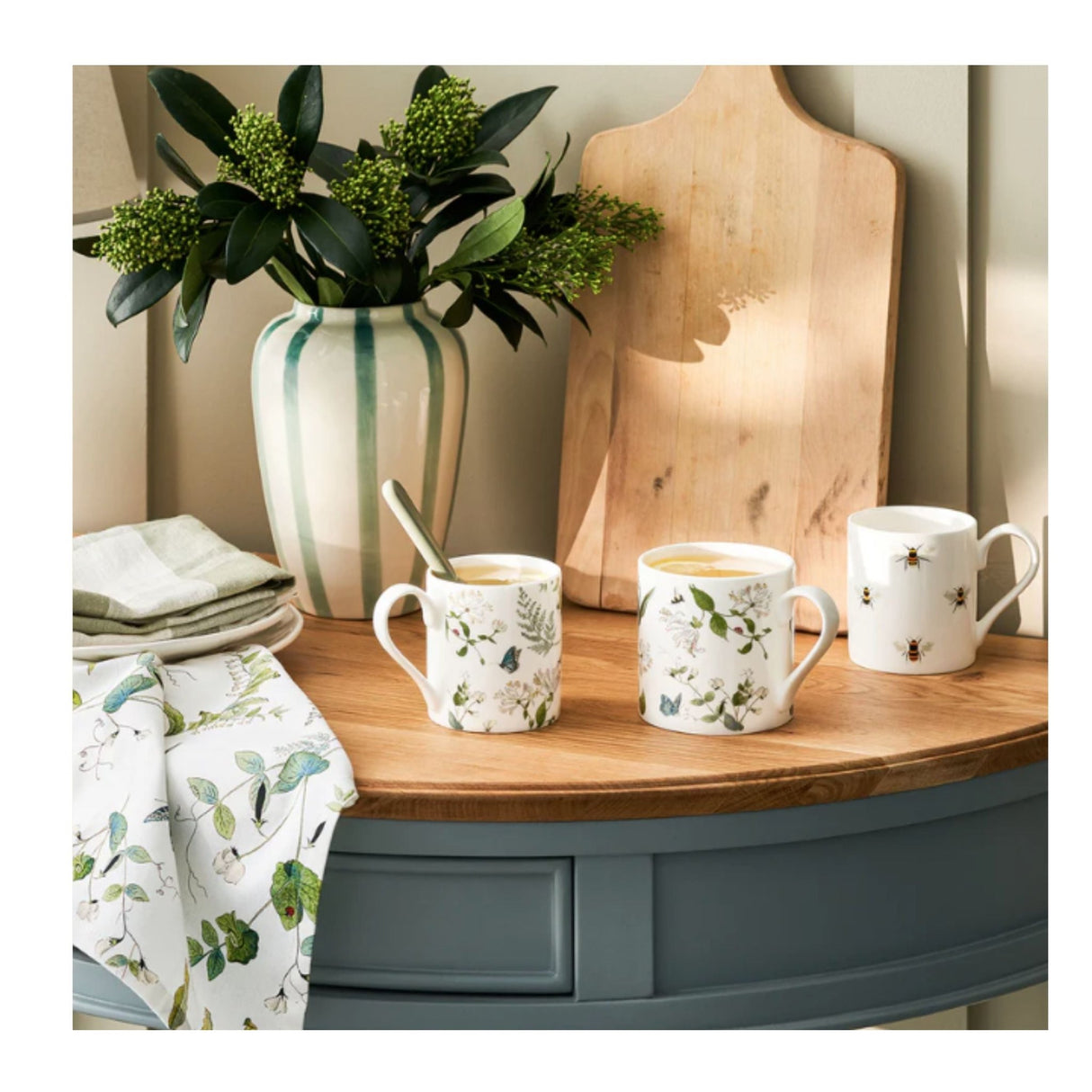 Sophie Alport Wild Floral Mug - Old Railway Line Garden Centre