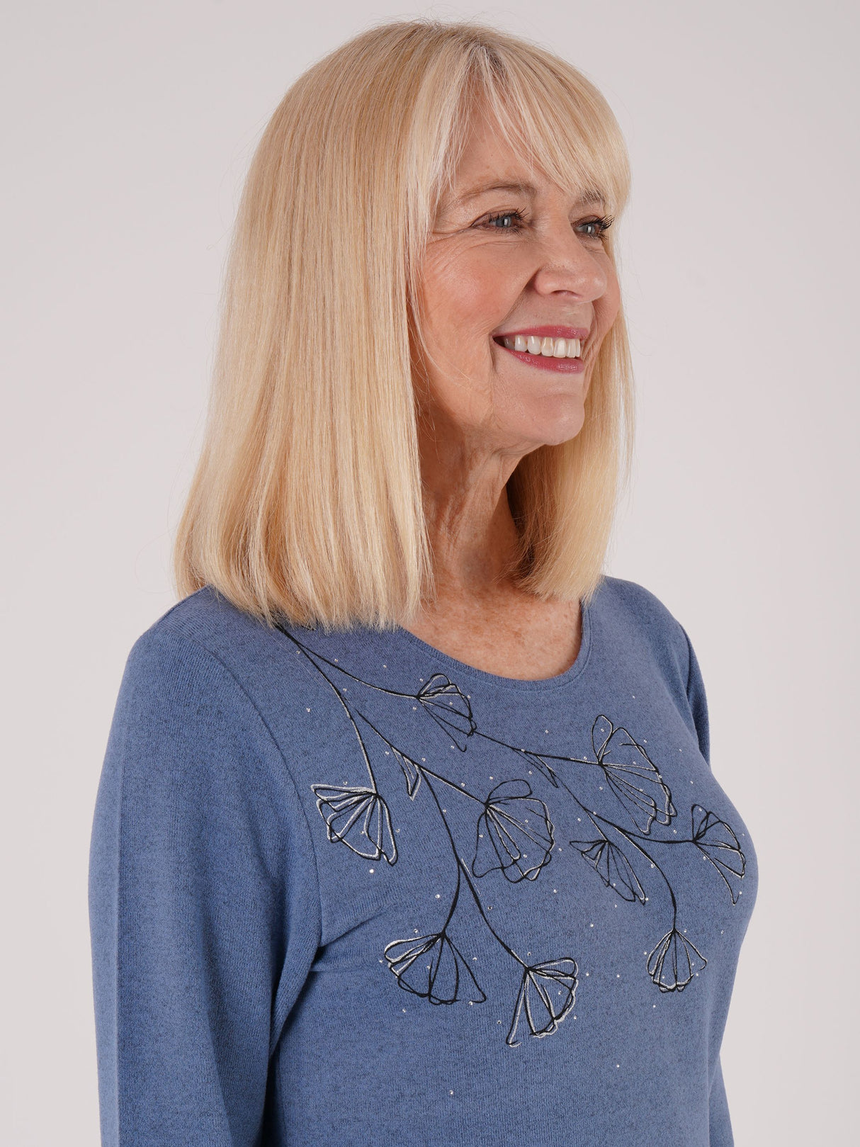 TIGI 22/24 Blue Fine Line Flower on Shoulder Top - T25-09B