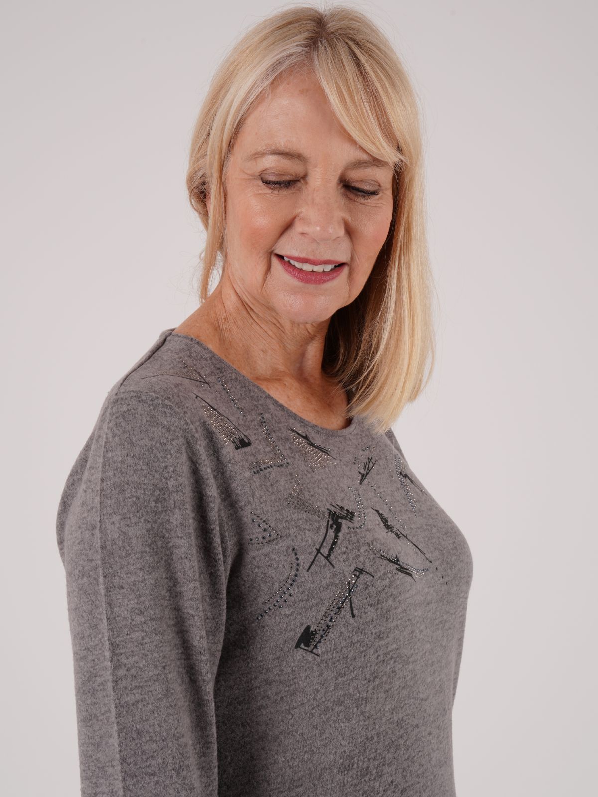 TIGI 10/12 Grey Abstract Print & Diamante Crew Neck Top - T25-11D