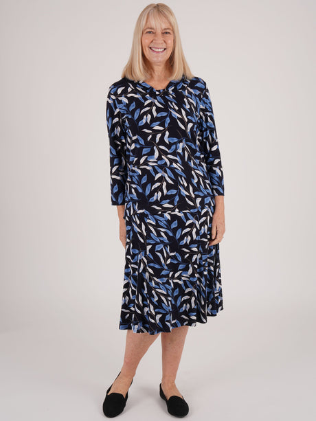 TIGI 10/12 Short Navy Lily Print Six Panel Skirt - T25-30DS