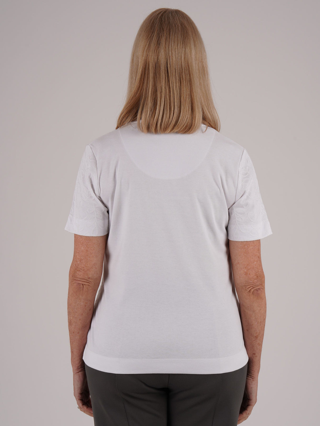 TIGI 10/12 White All Over Leaf Embroidery Top - T25-31A