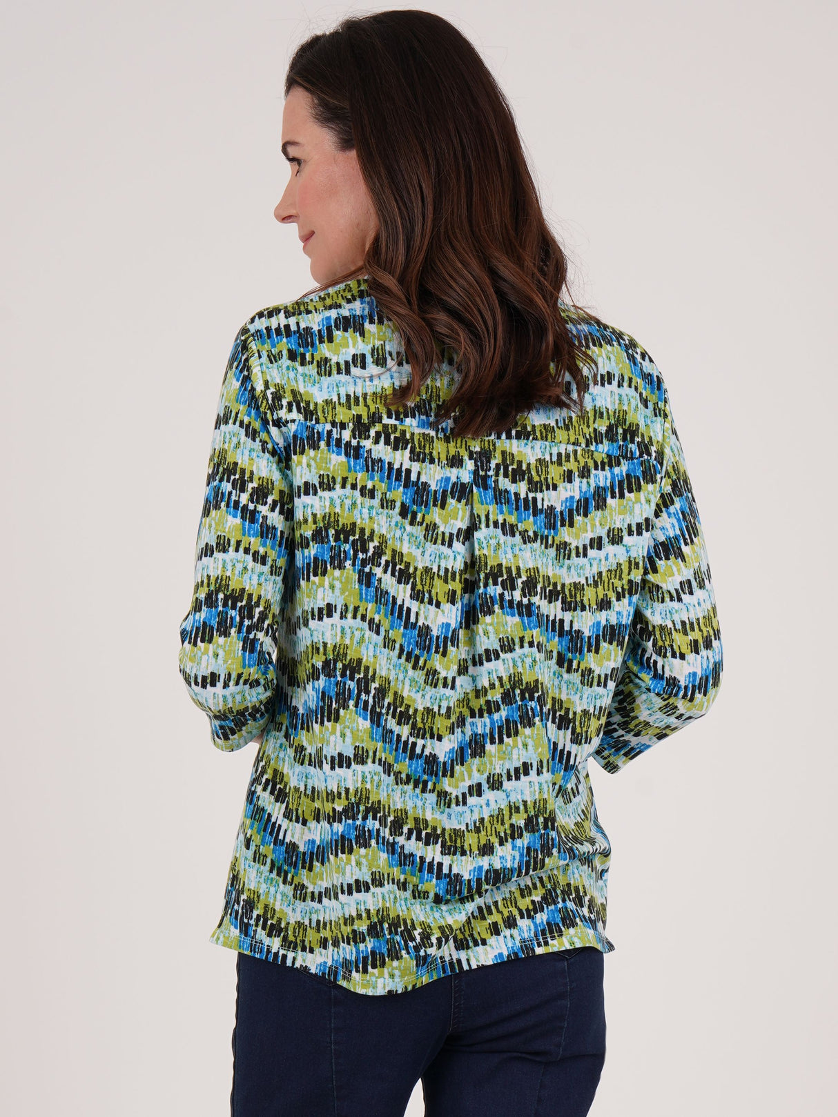 TIGI 14/16 Green Abstract Notch Neckline Top - T25-34A