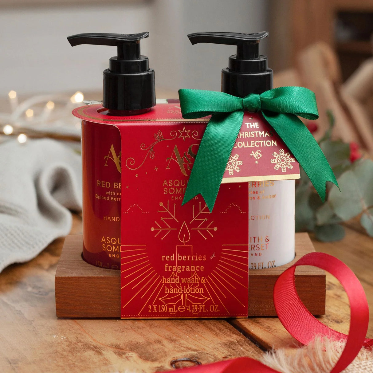 A & S 130ml Red Berries Hand Care Caddy Gift Set