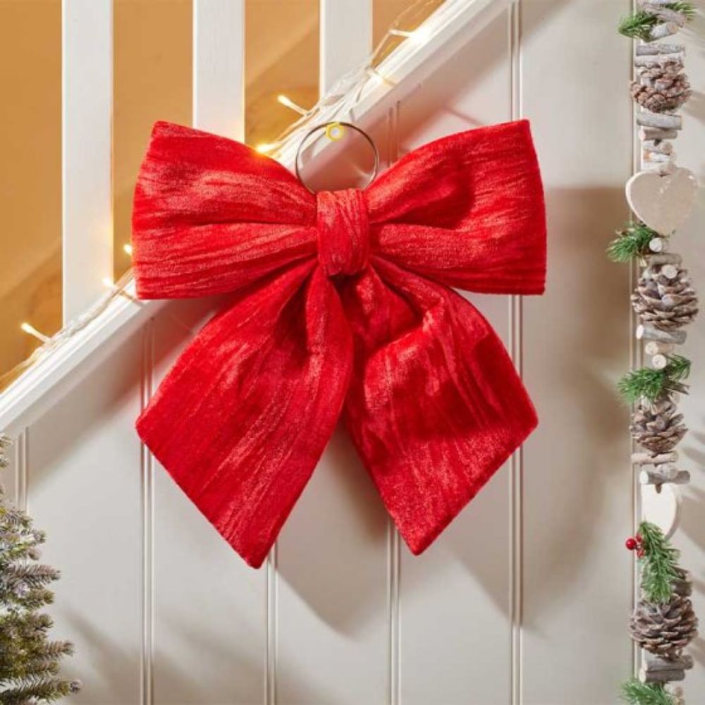 Three Kings 34cm Red Velvet Bow
