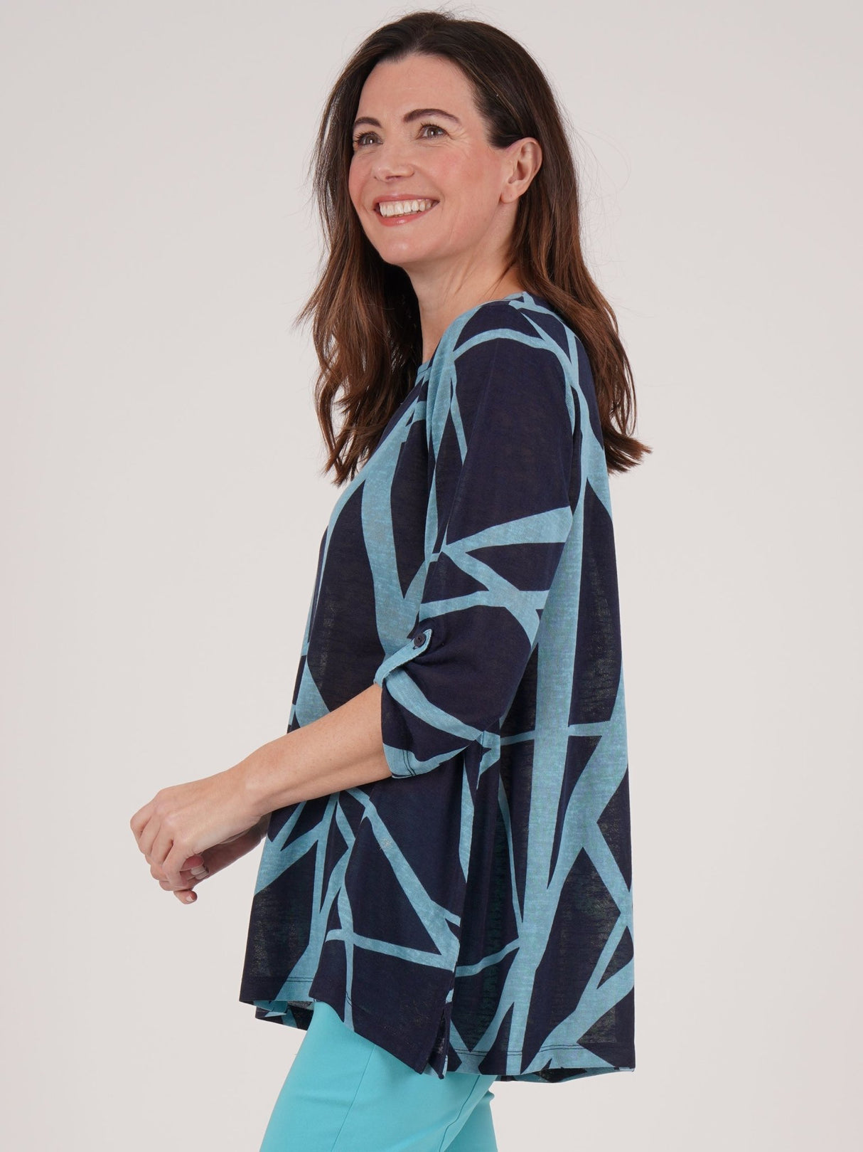 TIGI 18/20 Blue Zig Zag All Over Print Tunic - T25 - 40D - Old Railway Line Garden Centre