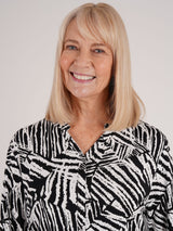 TIGI 22/24 Charcoal Mono Zebra Notch Top - T25 - 31D - Old Railway Line Garden Centre