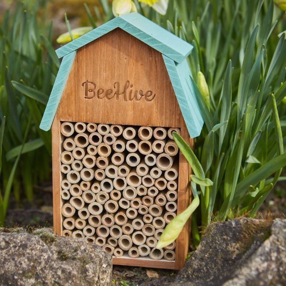 Tom Chambers 15cm Beehive Bug Hotel