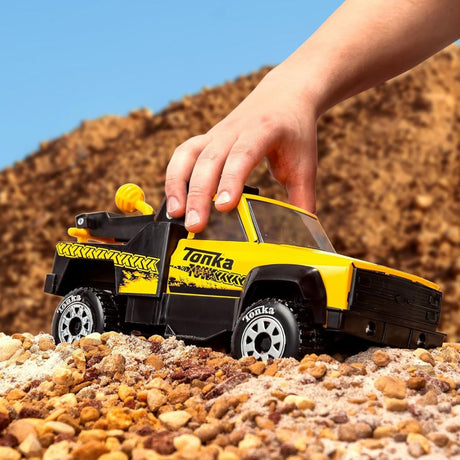 Tonka Steel Classics Tow Truck