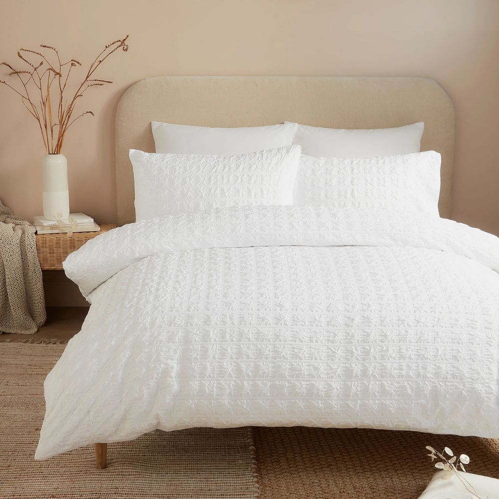 Ulster Weavers Embossed Grid Duvet Cover Set in White - Single