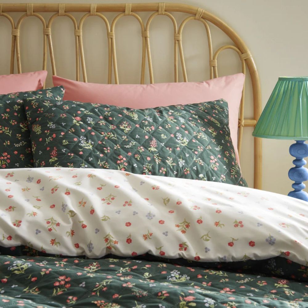 Ulster Weavers Nelly Duvet Cover Set in Green - Super King