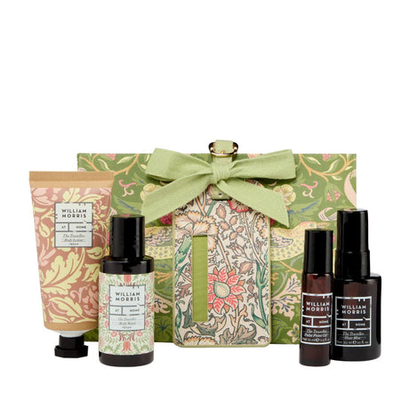 William Morris The Voyager Travel Edit Kit - Old Railway Line Garden Centre