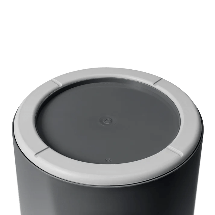 Yeti 32.7cm Charcoal Loadout 5 Gallon Bucket - 70000000190 - Old Railway Line Garden Centre