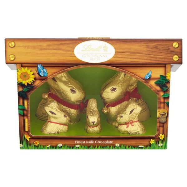 Lindt 130g Chocolate Gold Bunny & Family Hutch
