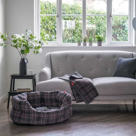Zoon Oval Plaid Bed - Extra Large