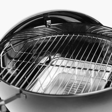Weber 57cm Black Original Kettle E-5710 Charcoal Barbecue (14101004)