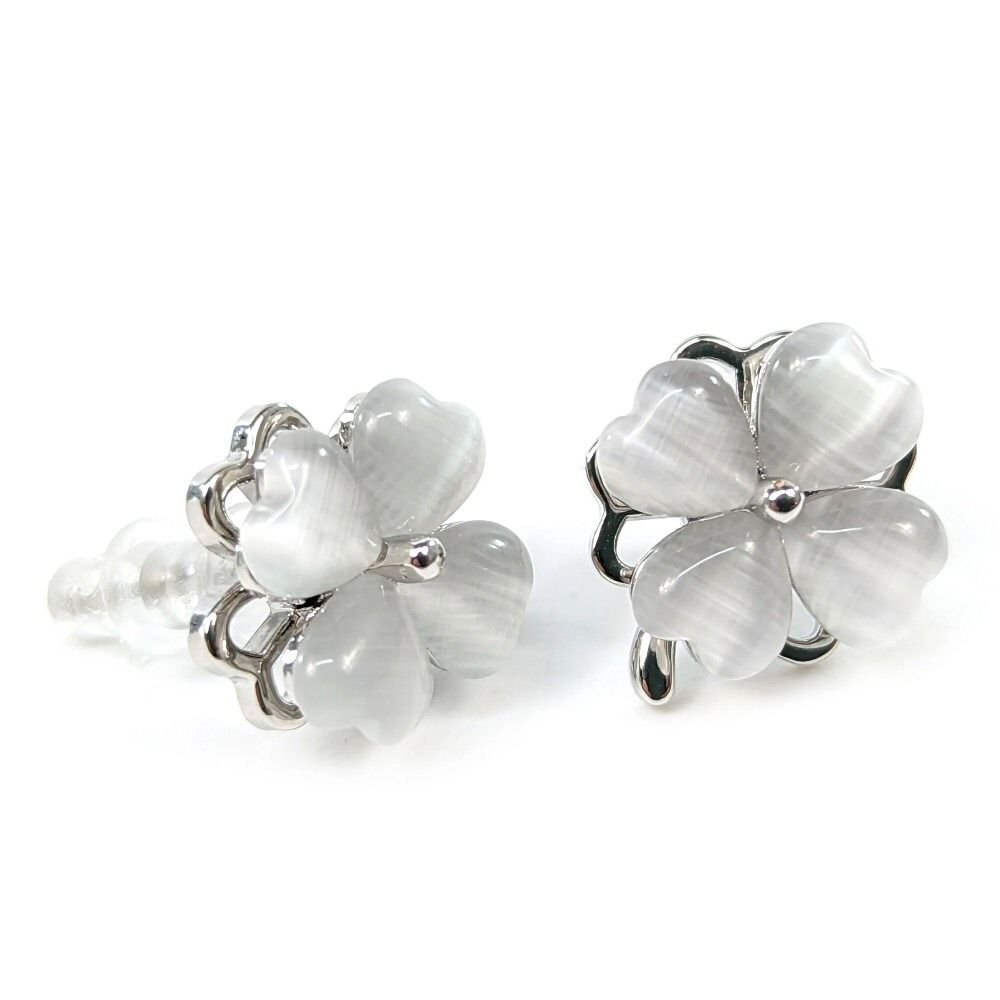 Black Ginger Spinning Flowers Stud Earrings - Old Railway Line Garden Centre