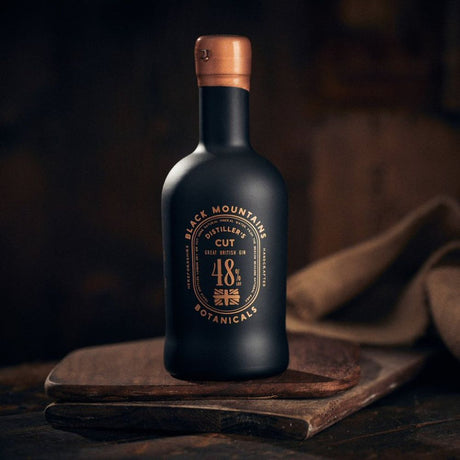 Black Mountains Botanicals 50cl Distillers Cut Gin - Old Railway Line Garden Centre