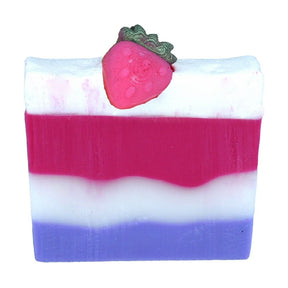 Bomb Cosmetics 100g Berry Smooth Handmade Soap - Old Railway Line Garden Centre