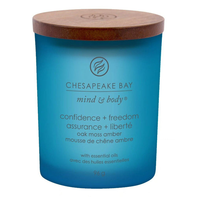 Chesapeake Bay 96g Confidence & Freedom Candle - Old Railway Line Garden Centre