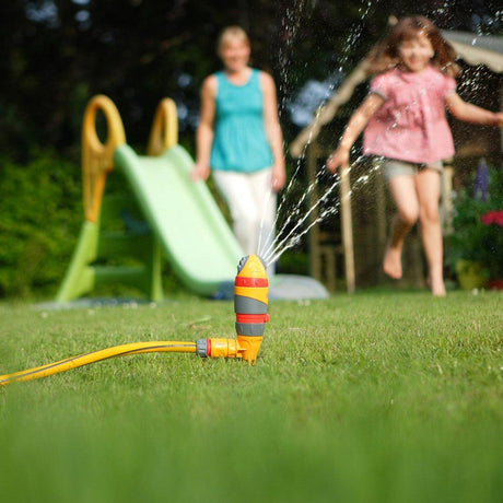 Hozelock Round Sprinkler Pro 314m² - Old Railway Line Garden Centre